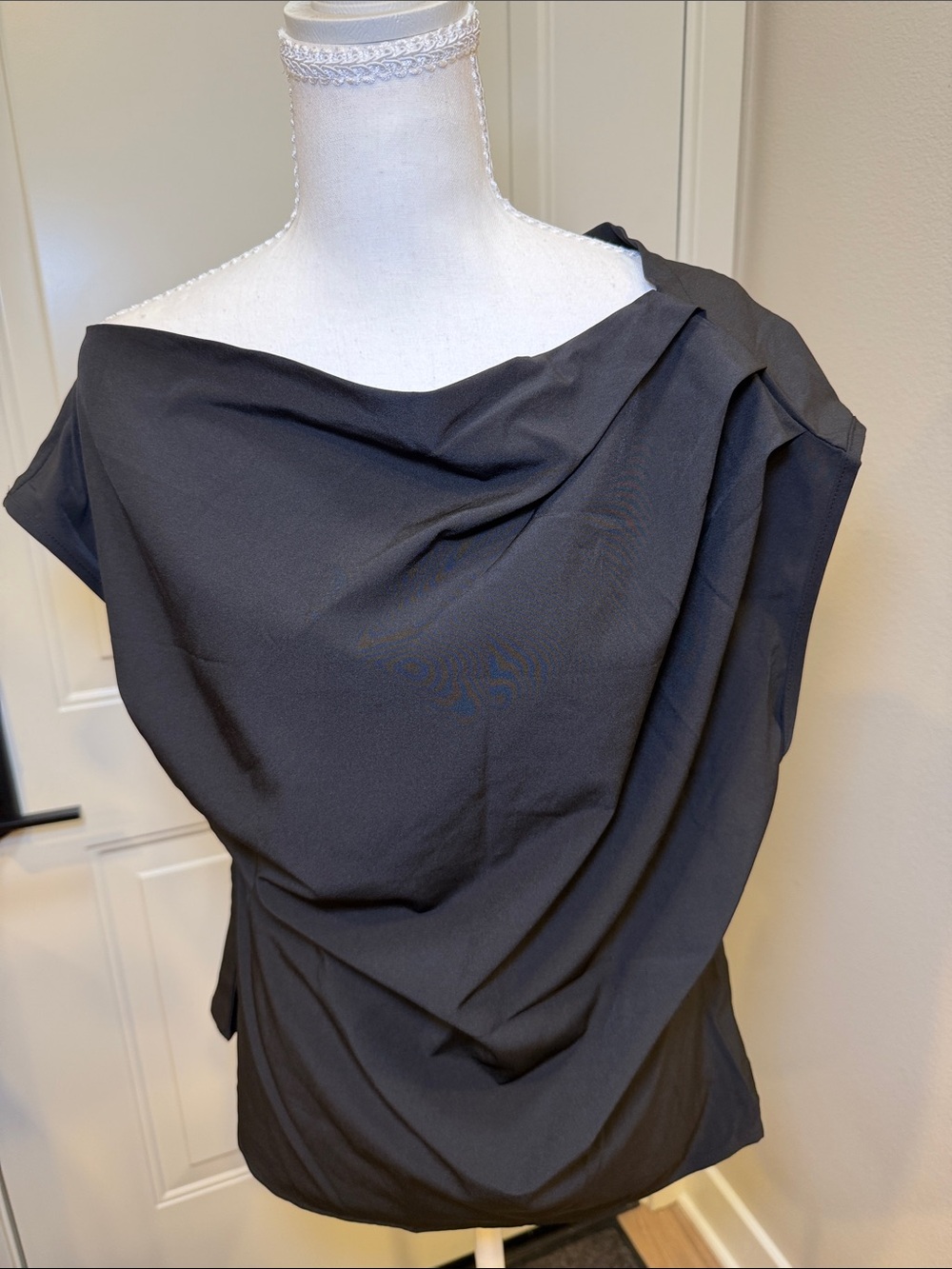 SHEIN Black Draped Off-Shoulder Long Sleeve Top